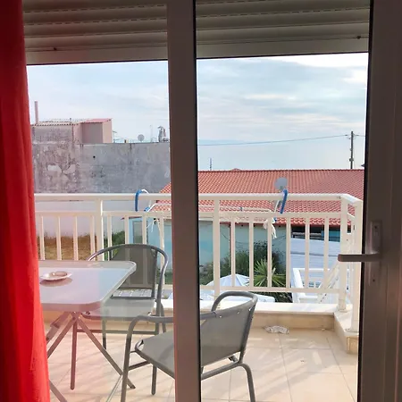 Irida Apartments Nea Skioni Room photo