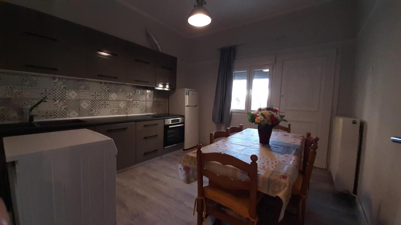 Apartment Irida *