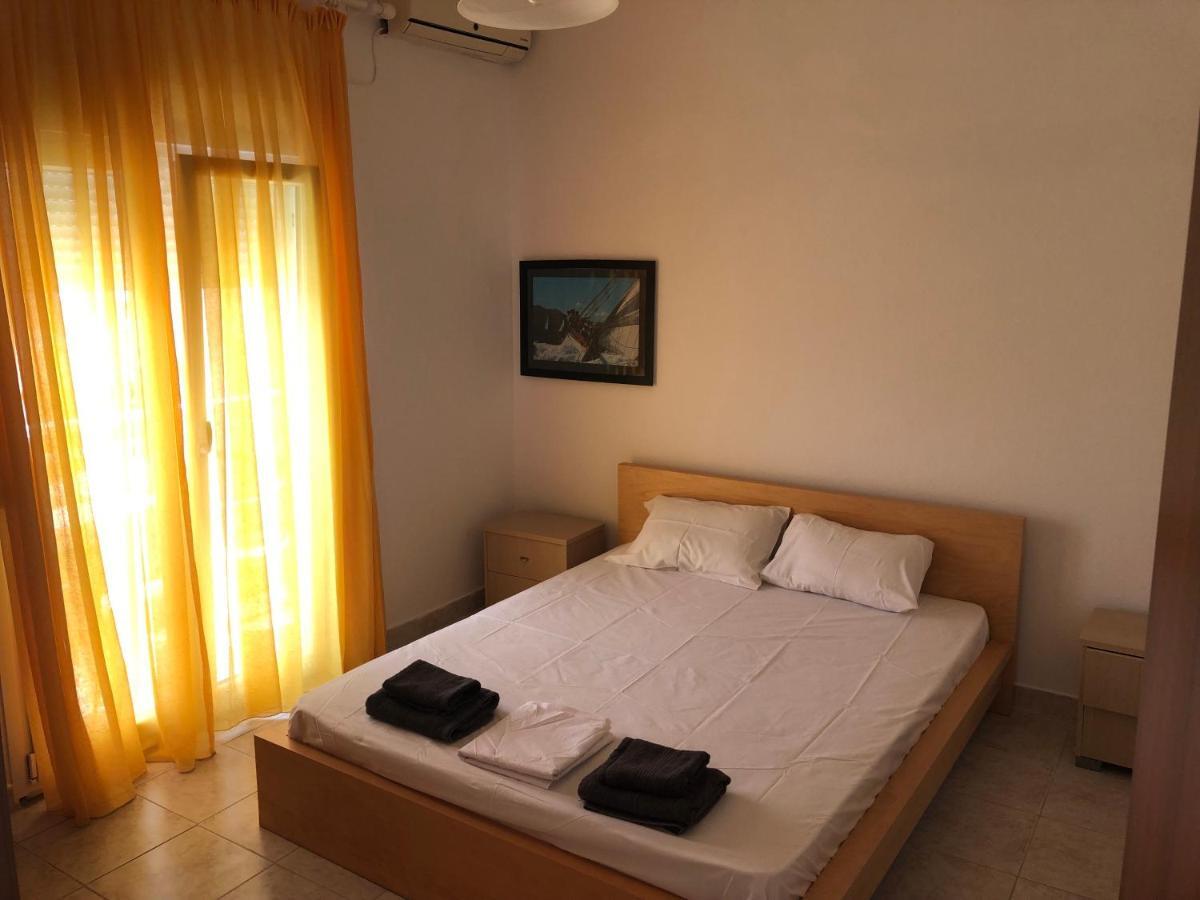 Apartment Irida Nea Skioni